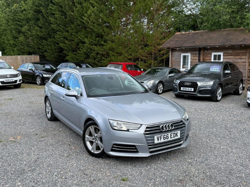 AUDI A4 AVANT 2.0 TDI ULTRA SPORT S TRONIC EURO 6 S S 5DR...